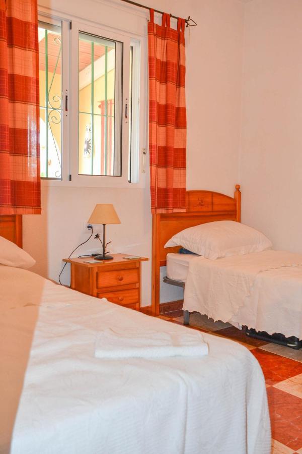 Traumhaus Fuer 6 Personen Mit Spektakulaerem Privaten Pool Und Schoenem Ausblick In Die Natur Hozanejos Εξωτερικό φωτογραφία