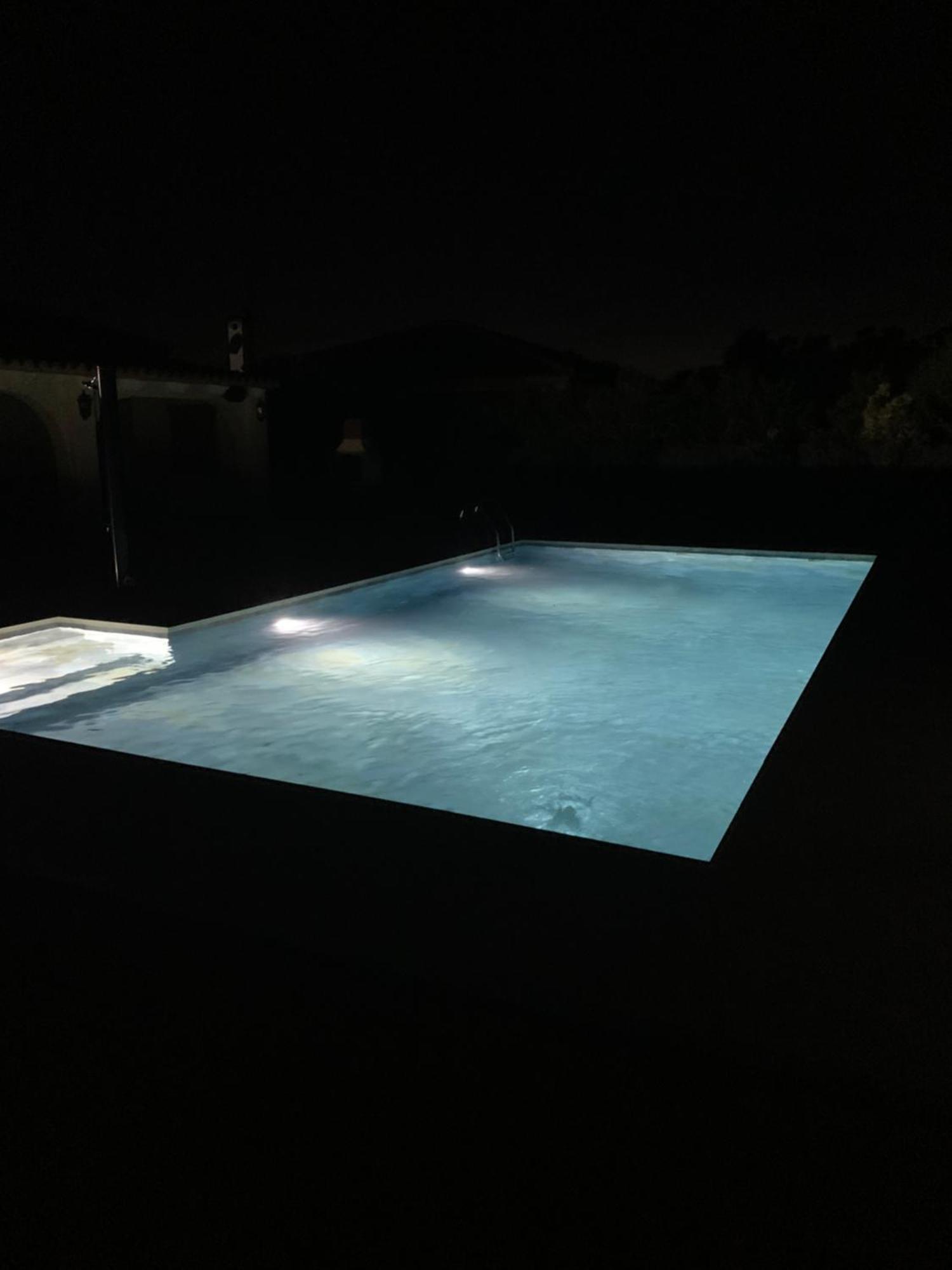 Traumhaus Fuer 6 Personen Mit Spektakulaerem Privaten Pool Und Schoenem Ausblick In Die Natur Hozanejos Εξωτερικό φωτογραφία