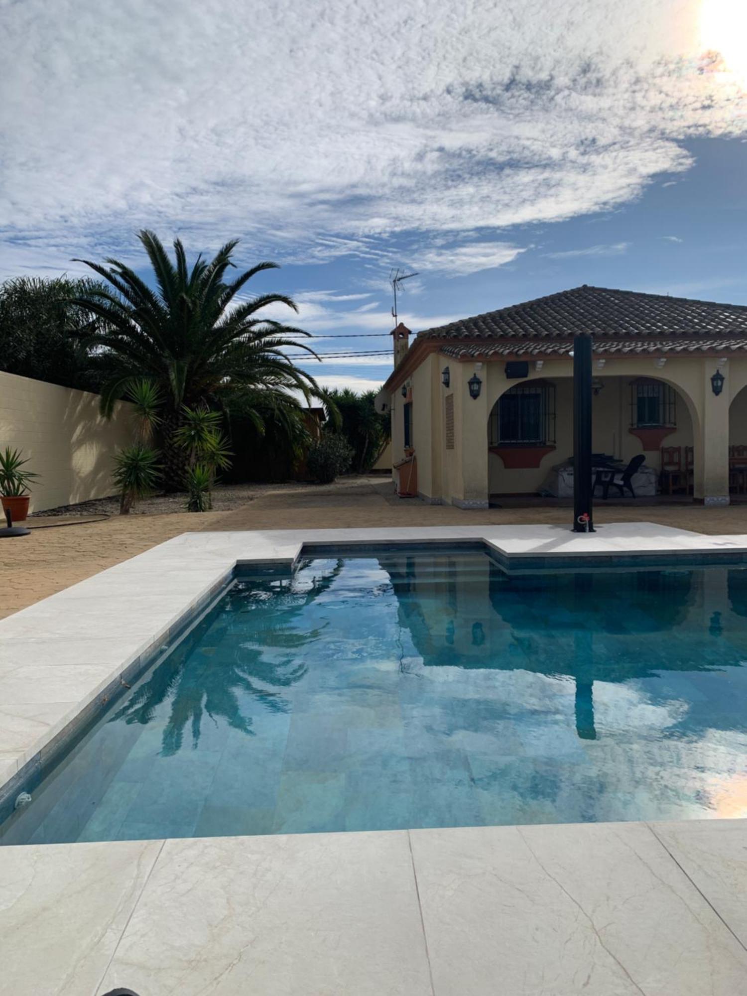 Traumhaus Fuer 6 Personen Mit Spektakulaerem Privaten Pool Und Schoenem Ausblick In Die Natur Hozanejos Εξωτερικό φωτογραφία