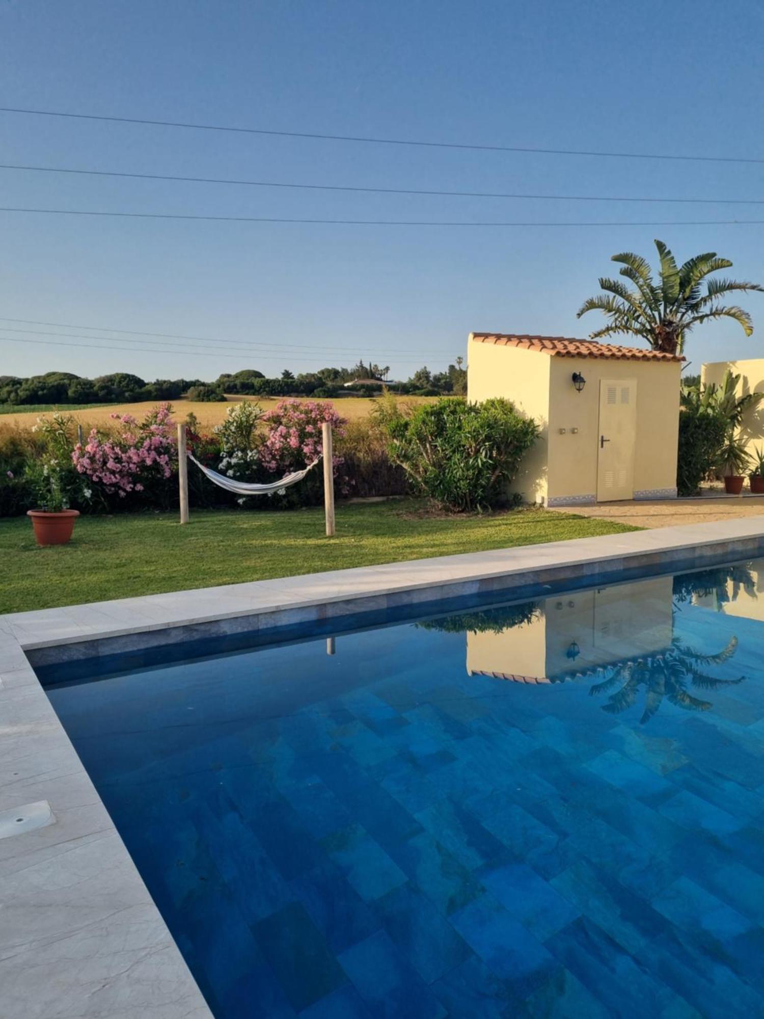 Traumhaus Fuer 6 Personen Mit Spektakulaerem Privaten Pool Und Schoenem Ausblick In Die Natur Hozanejos Εξωτερικό φωτογραφία